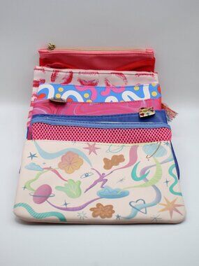 Lot of 7 Ipsy Cosmetic Bags (Reds/Romantic)